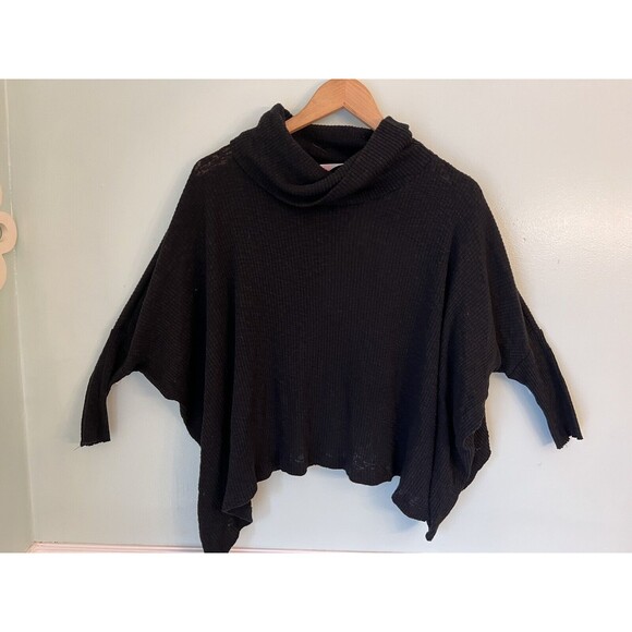 Free People Small FP Beach Boho Black Sweater Cowl Neck Light Poncho Shawl Wrap - Picture 1 of 8